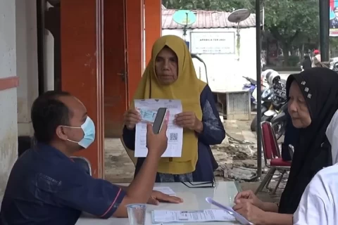 Kantorpos Salurkan BLTS Kesra di Aceh Timur dan Kota Langsa