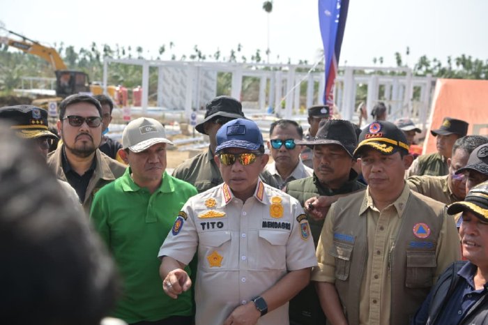 Wagub Aceh Dampingi Mendagri Kunjungi Posko Pengungsian Terdampak Bencana di Aceh Utara